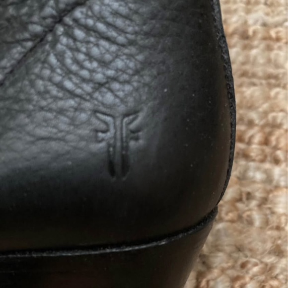 FRYE black leather boots - Picture 7 of 8